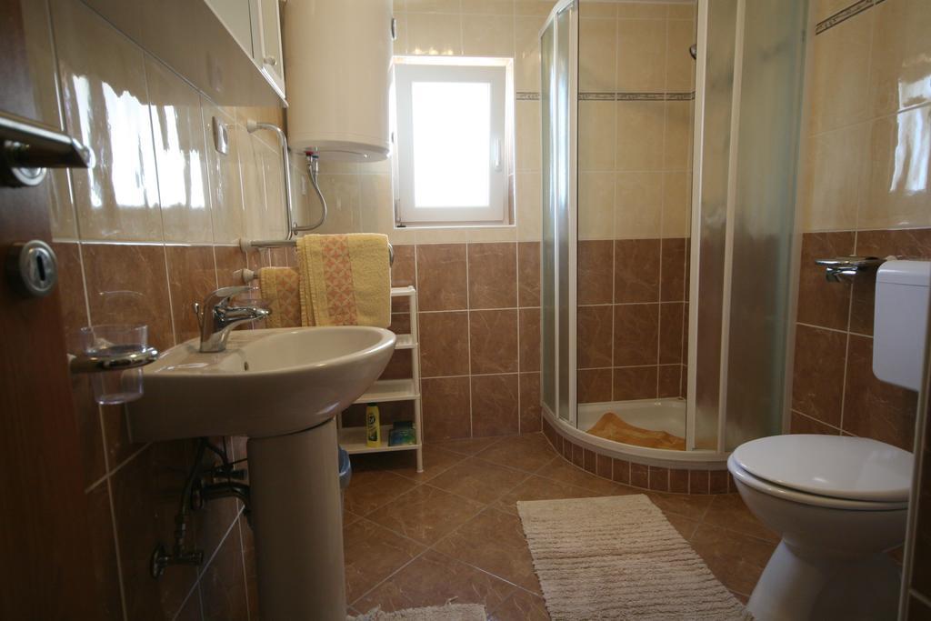 Apartment Jadranka Malinska Exterior foto